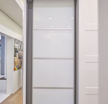 Super White glass Matt Silver expressions