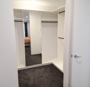 Walk-In-2