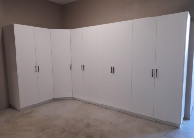 Lifestyle Wardrobes WA HINGED DOORS 01