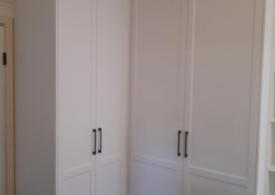 Lifestyle Wardrobes WA HINGED DOORS 04