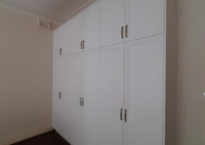 Lifestyle Wardrobes WA HINGED DOORS 05