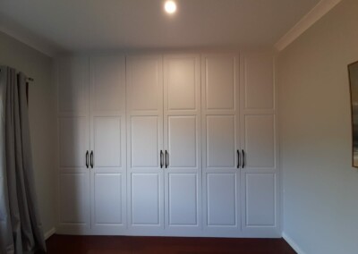 Lifestyle Wardrobes WA HINGED DOORS 06